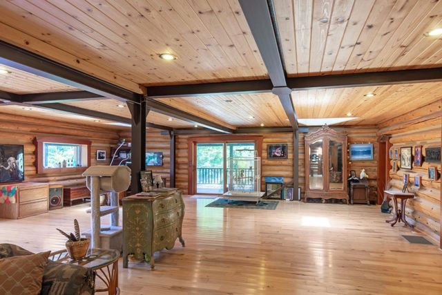 22700 Old Santa Cruz Highway, Los Gatos, CA 95033