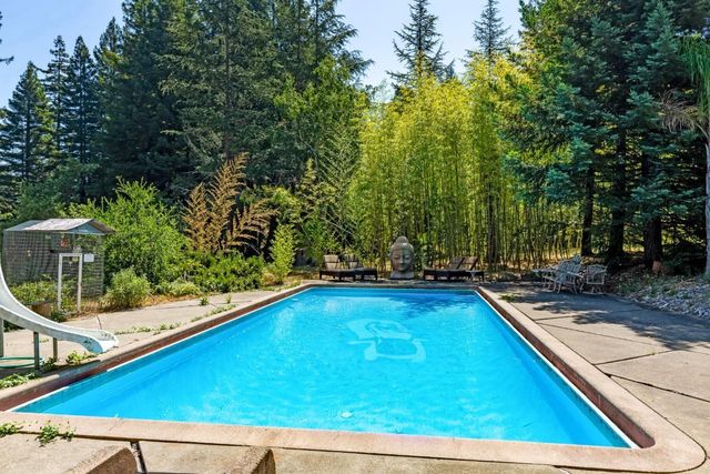 22700 Old Santa Cruz Highway, Los Gatos, CA 95033