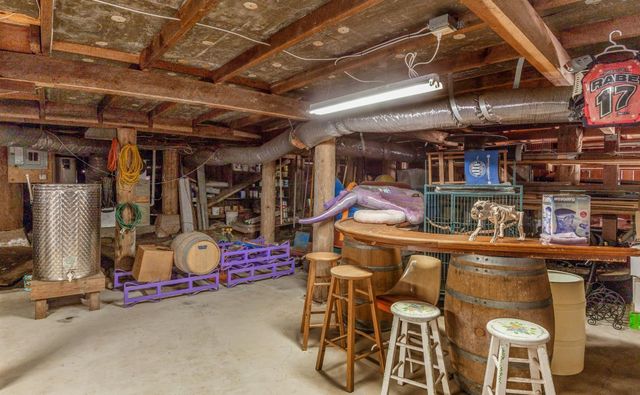 22700 Old Santa Cruz Highway, Los Gatos, CA 95033