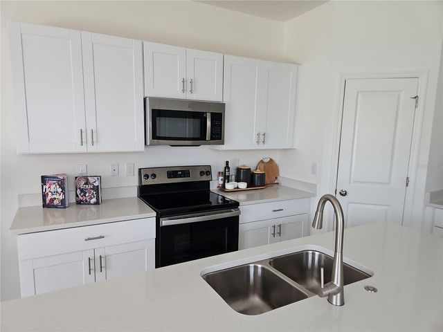 2338 ALEE LANE, Wesley Chapel, FL 33543