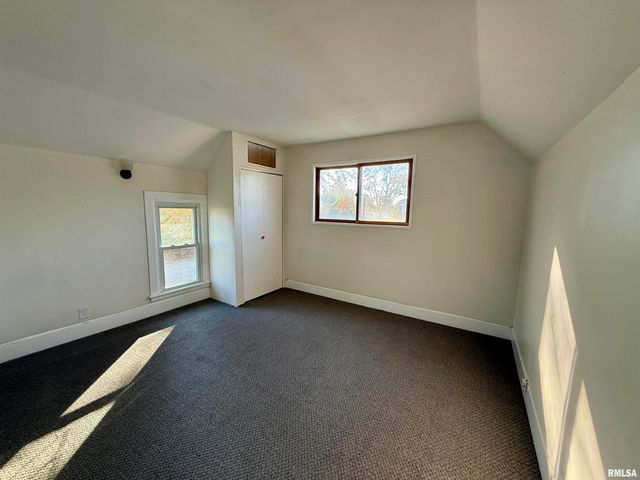 1150 Bateman Street, Galesburg, IL 61401