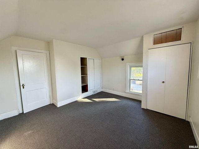 1150 Bateman Street, Galesburg, IL 61401