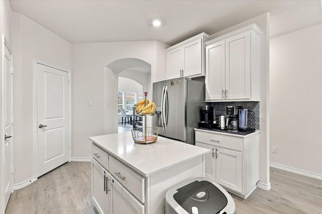 209 Tate Lane, Anna, TX 75409