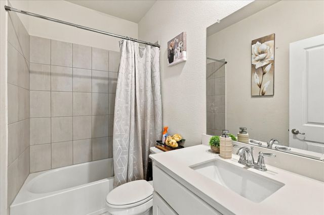 209 Tate Lane, Anna, TX 75409