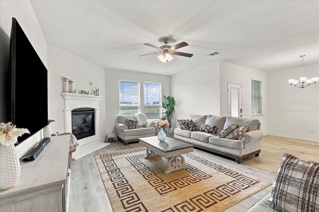 209 Tate Lane, Anna, TX 75409