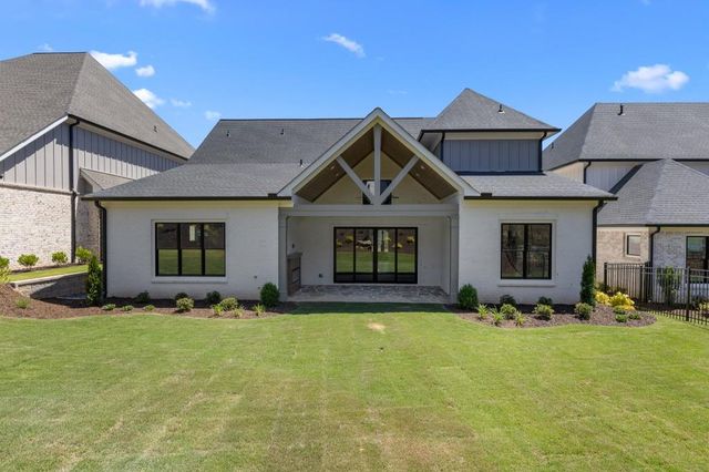 2457 Rock Maple Drive, Braselton, GA 30517