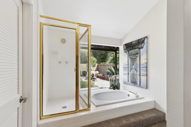 11495 Forty Niner Cir, Gold River, CA 95670