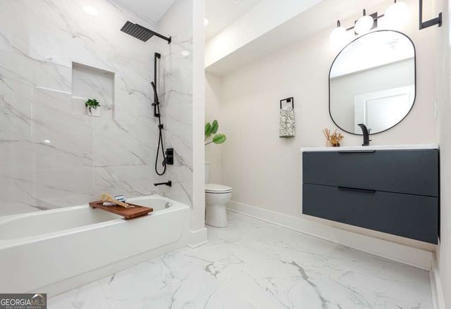 2566 Creekwood Terrace, Decatur, GA 30030