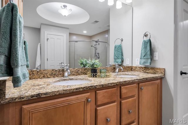 12420 Rott Road 2B, Sunset Hills, MO 63127