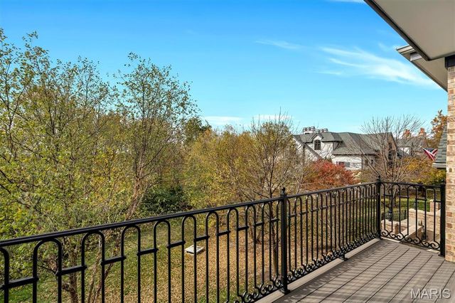 12420 Rott Road 2B, Sunset Hills, MO 63127