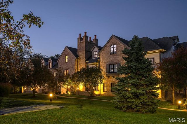 12420 Rott Road 2B, Sunset Hills, MO 63127