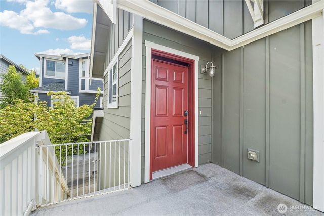 1775 27th Lane NE, Issaquah, WA 98029
