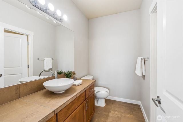 1775 27th Lane NE, Issaquah, WA 98029