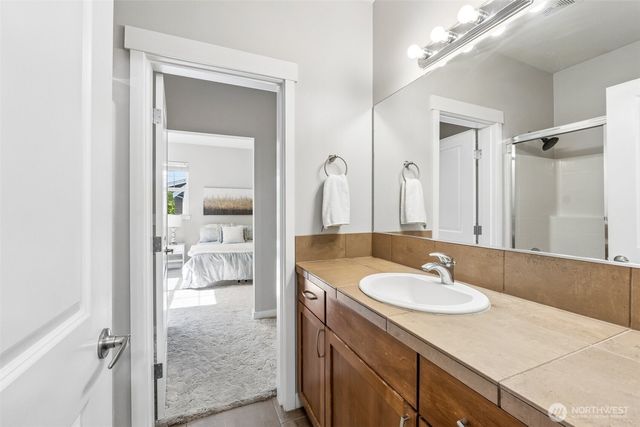 1775 27th Lane NE, Issaquah, WA 98029