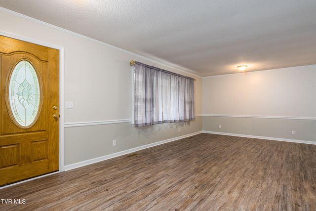 1817 Sundale Road, Johnson City, TN 37604