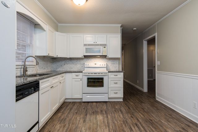 1817 Sundale Road, Johnson City, TN 37604