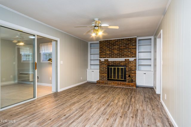 1817 Sundale Road, Johnson City, TN 37604