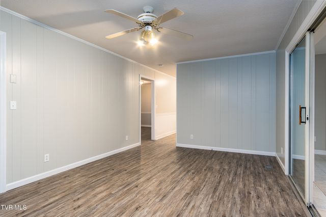 1817 Sundale Road, Johnson City, TN 37604