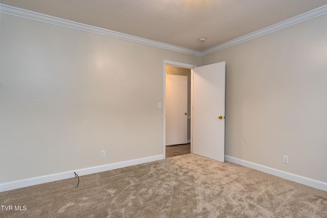1817 Sundale Road, Johnson City, TN 37604