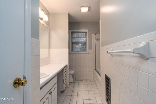 1817 Sundale Road, Johnson City, TN 37604
