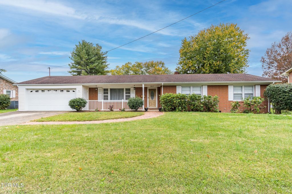 1817 Sundale Road, Johnson City, TN 37604