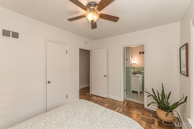 712 Francis Place, Clayton, MO 63105