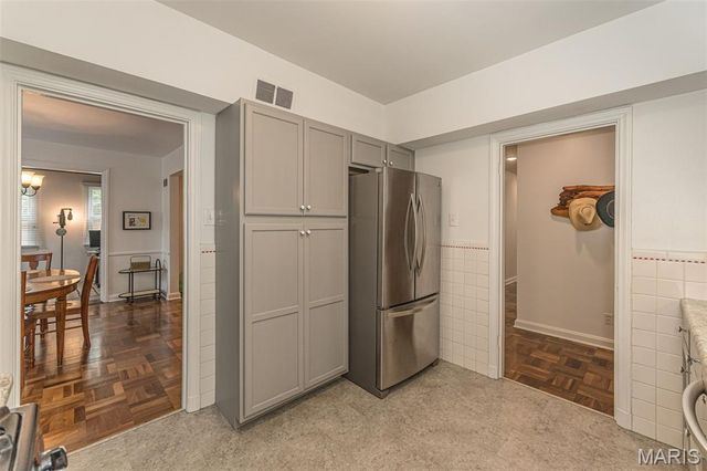 712 Francis Place, Clayton, MO 63105