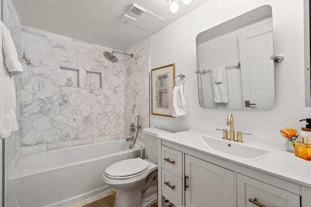 2805 SW 22nd Avenue Unit 104, Delray Beach, FL 33445