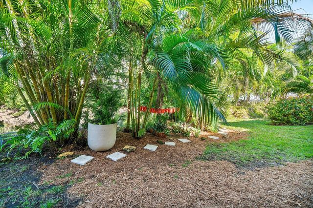 2805 SW 22nd Avenue Unit 104, Delray Beach, FL 33445