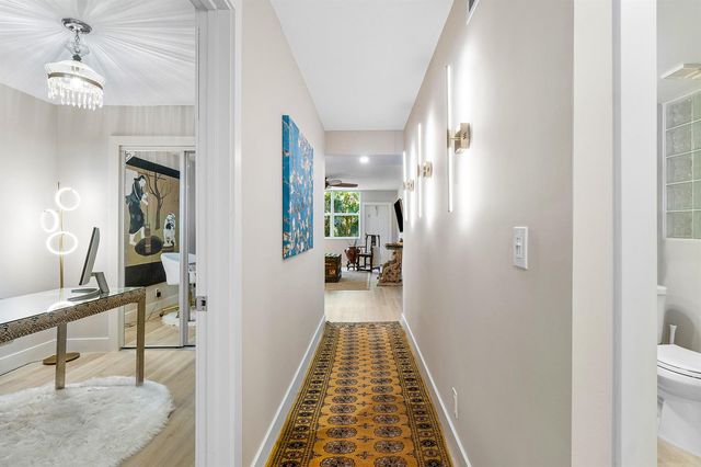 2805 SW 22nd Avenue Unit 104, Delray Beach, FL 33445