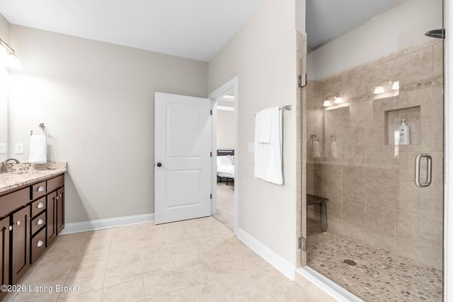 9201 Hassy Way, Louisville, KY 40299