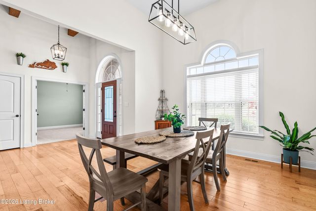 9201 Hassy Way, Louisville, KY 40299