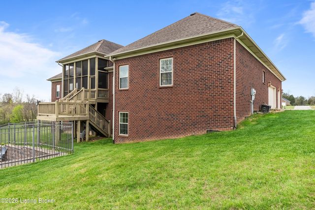 9201 Hassy Way, Louisville, KY 40299