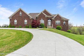 9201 Hassy Way, Louisville, KY 40299