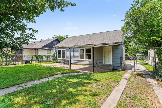 1108 E Robert Street, Fort Worth, TX 76104