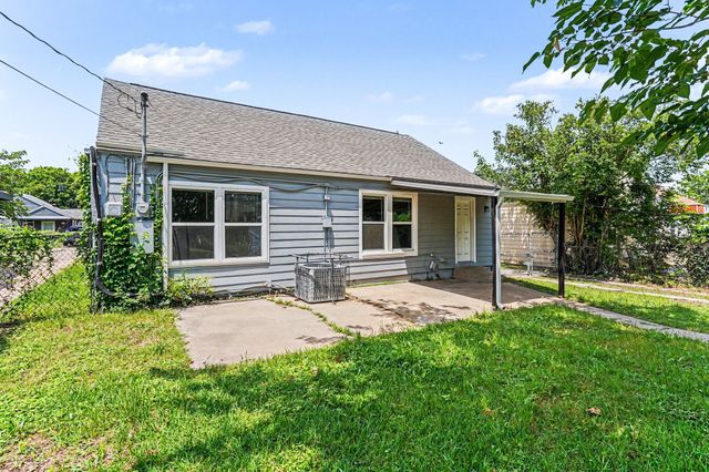 1108 E Robert Street, Fort Worth, TX 76104