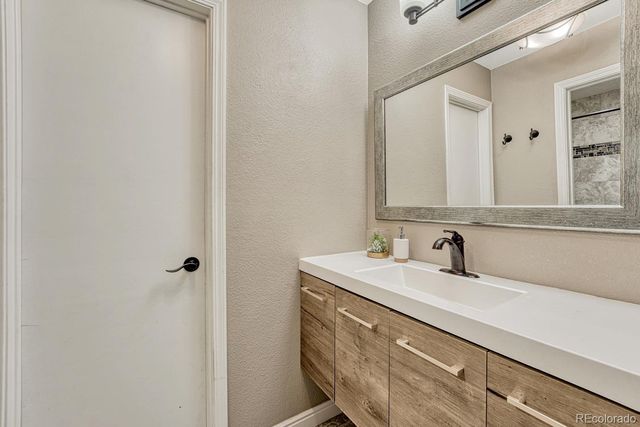 3960 Vondelpark Place, Colorado Springs, CO 80907