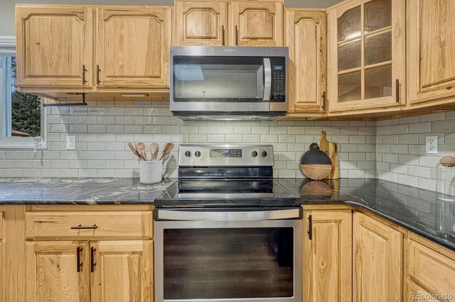3960 Vondelpark Place, Colorado Springs, CO 80907