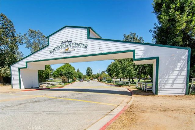 700 S Mariposa Street, Burbank, CA 91506