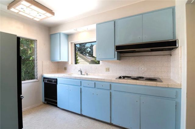 700 S Mariposa Street, Burbank, CA 91506