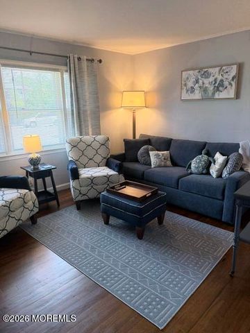621 Essex Avenue, Spring Lake Heights, NJ 07762