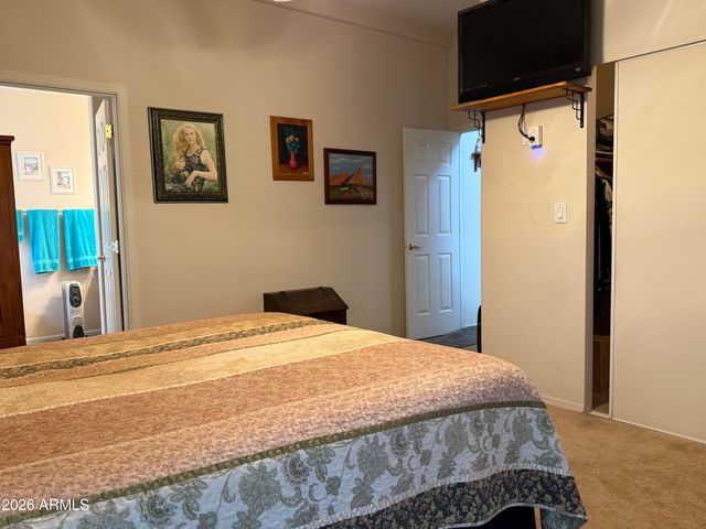 30579 S FORT APACHE Drive 122, Congress, AZ 85332