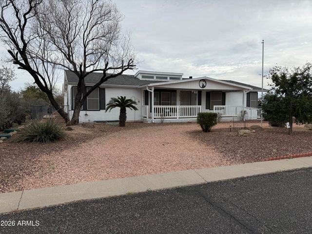 30579 S FORT APACHE Drive 122, Congress, AZ 85332