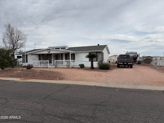 30579 S FORT APACHE Drive 122, Congress, AZ 85332