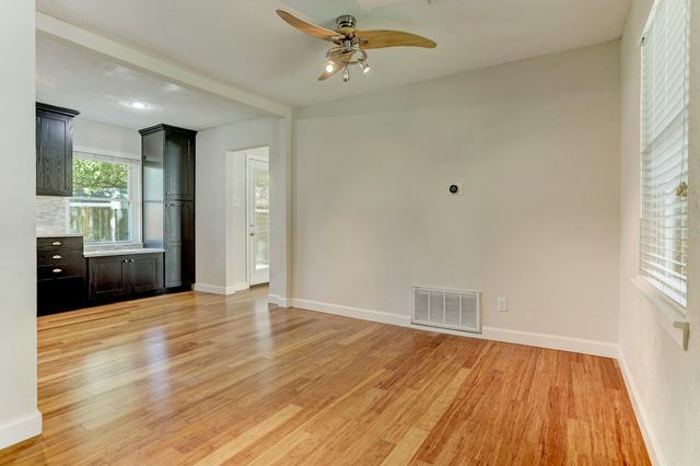 2015 Ebony Lane, Houston, TX 77018