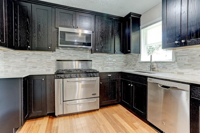 2015 Ebony Lane, Houston, TX 77018