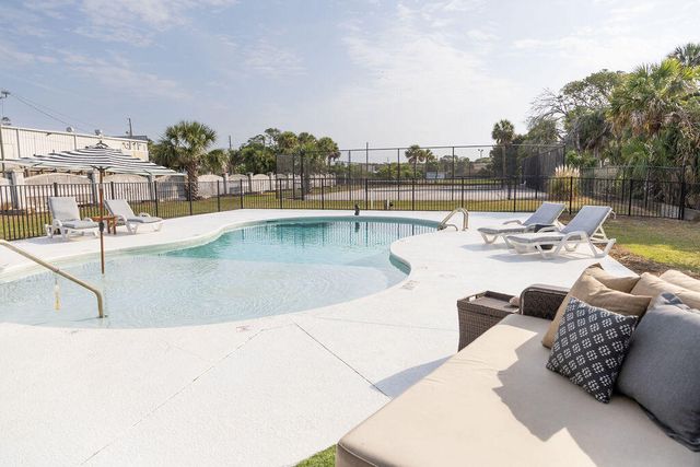 126-C Jungle Road, Edisto Island, SC 29438