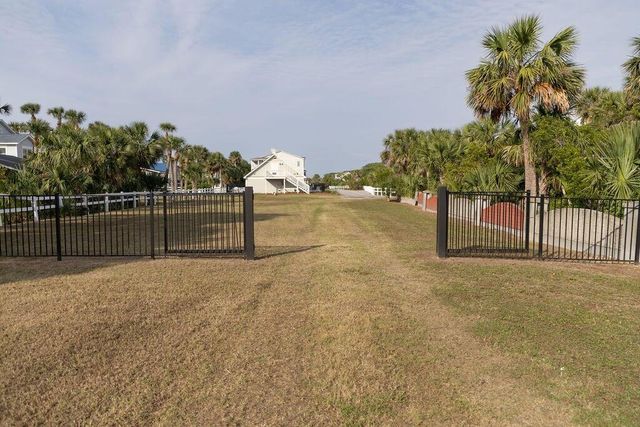 126-C Jungle Road, Edisto Island, SC 29438