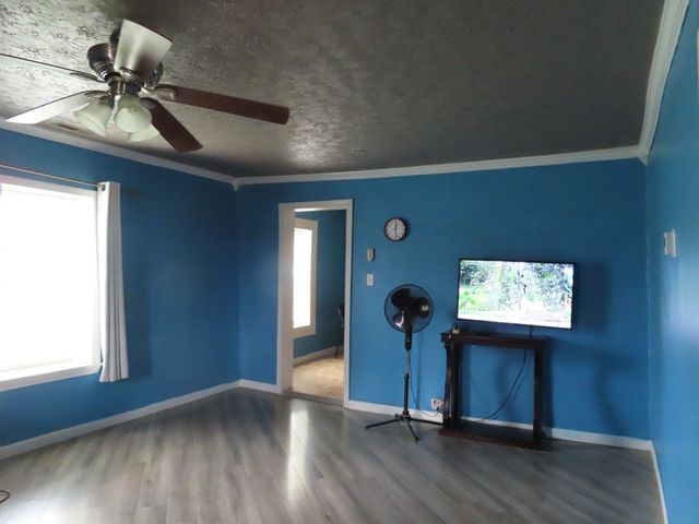 1263 Union Camp Rd, Lafayette, TN 37083