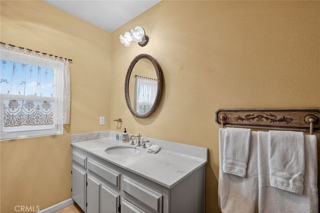 10079 W Lilac Road, Escondido, CA 92026